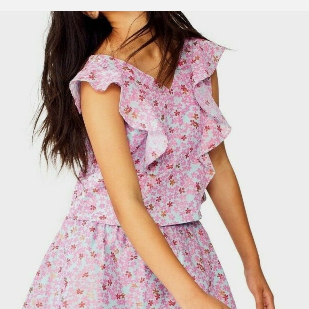 Tea Collection Ditsy Ruffle Pink Top